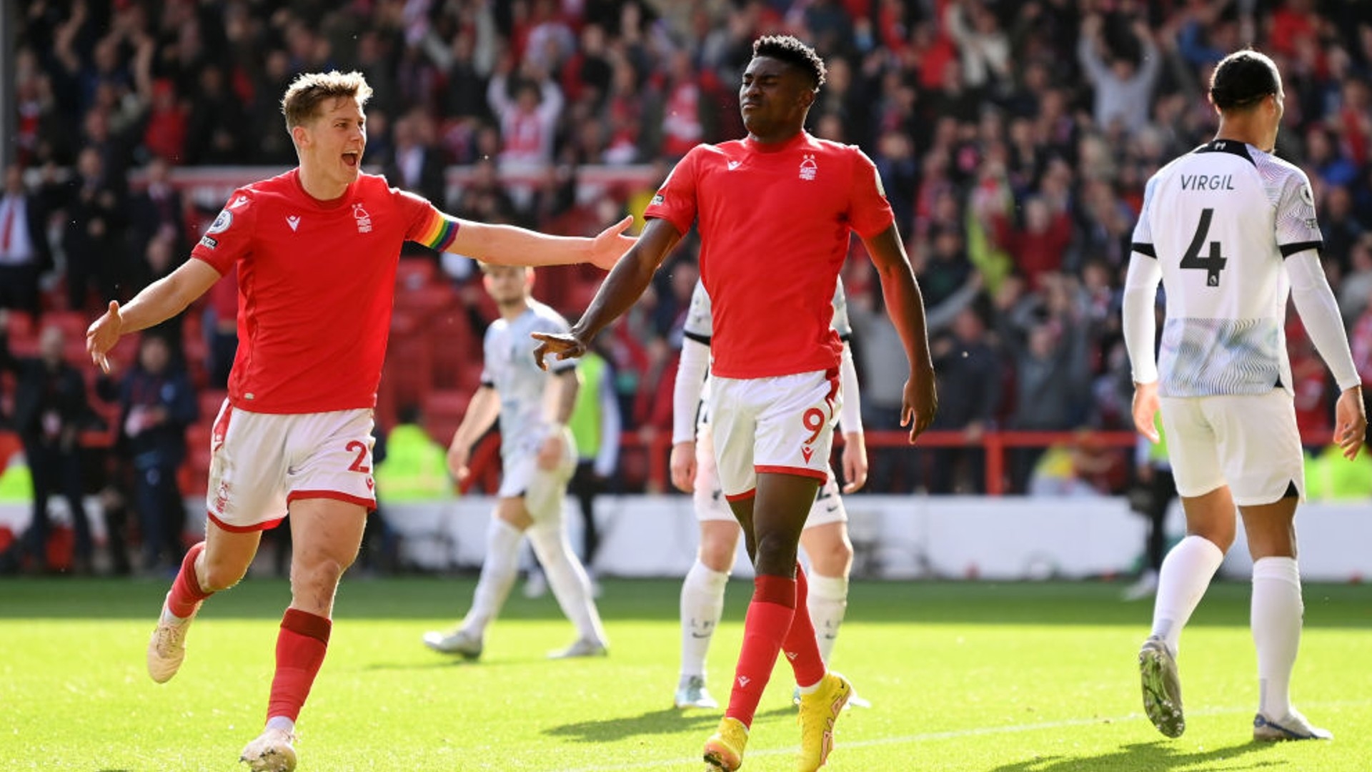 其失误不仅 其失误不仅