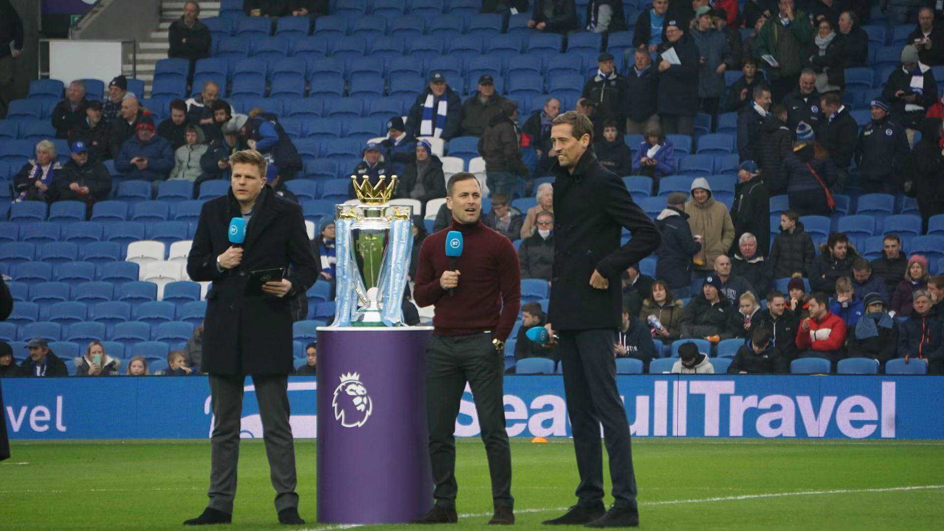 环境中立于 环境中立于